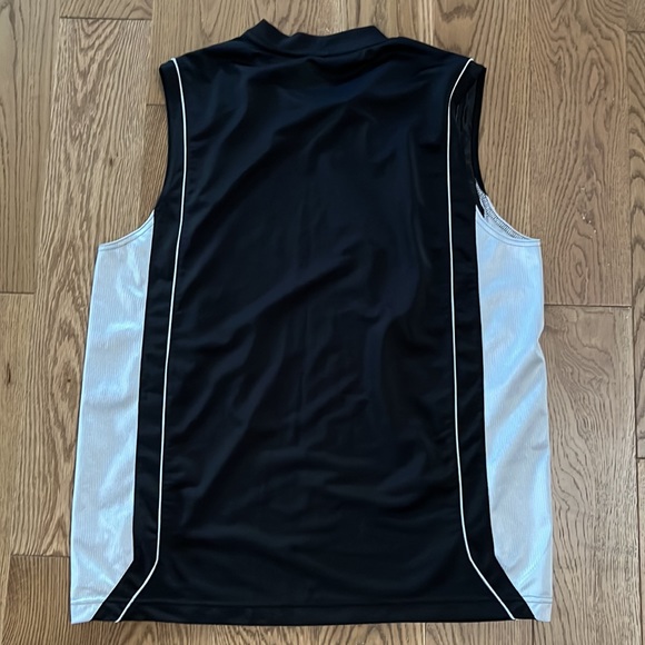 Vintage Black With Silver Stripe CENTER SWOOSH Nike Tank Top PERFECT CONDITION - Picture 3 of 3